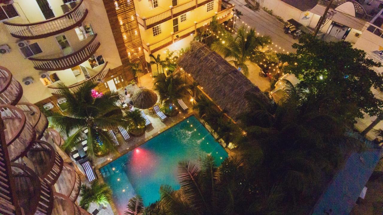 Tropical Palace Hotel San Pedro  Ngoại thất bức ảnh