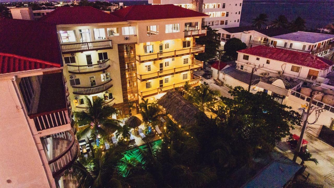 Tropical Palace Hotel San Pedro  Ngoại thất bức ảnh