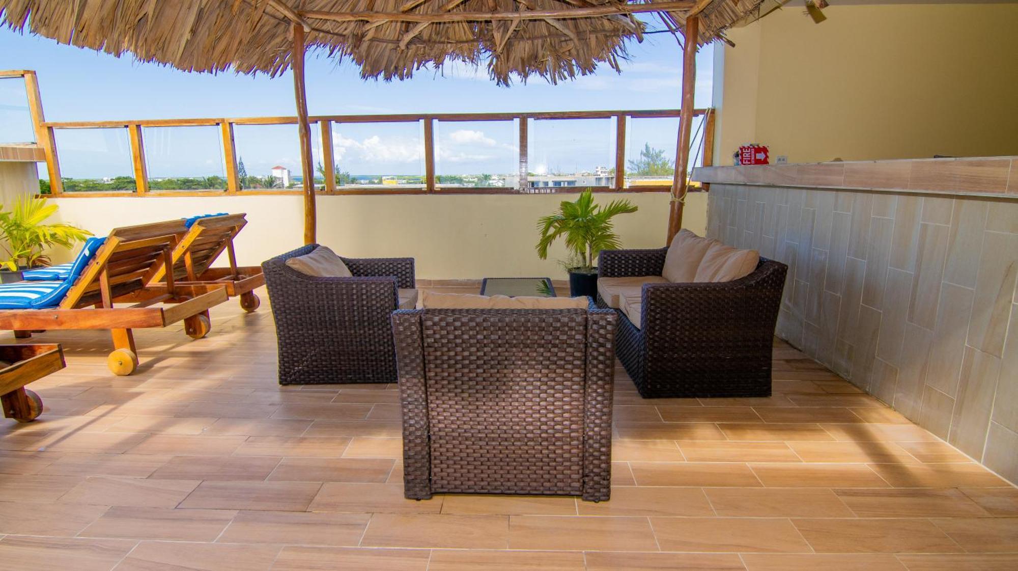 Tropical Palace Hotel San Pedro  Ngoại thất bức ảnh