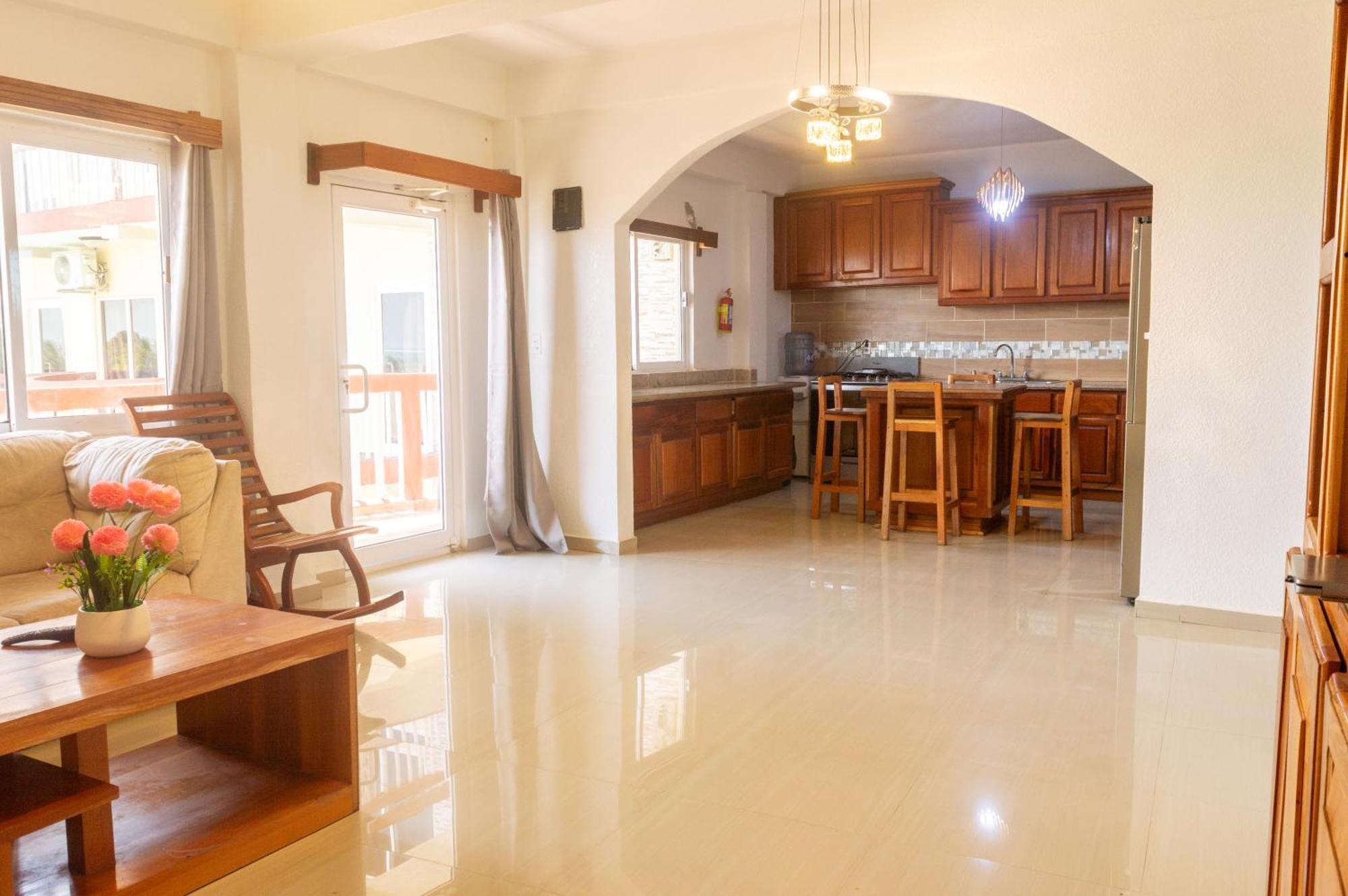 Tropical Palace Hotel San Pedro  Ngoại thất bức ảnh