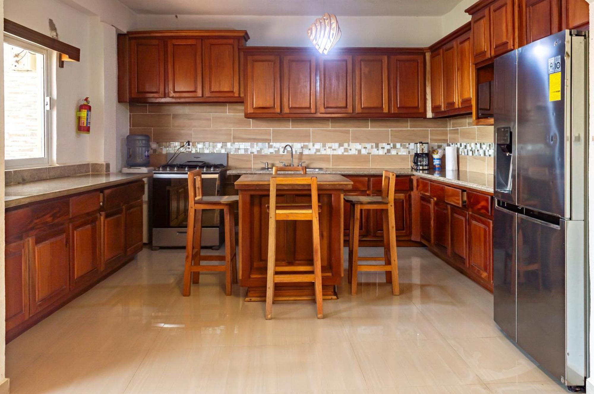 Tropical Palace Hotel San Pedro  Ngoại thất bức ảnh